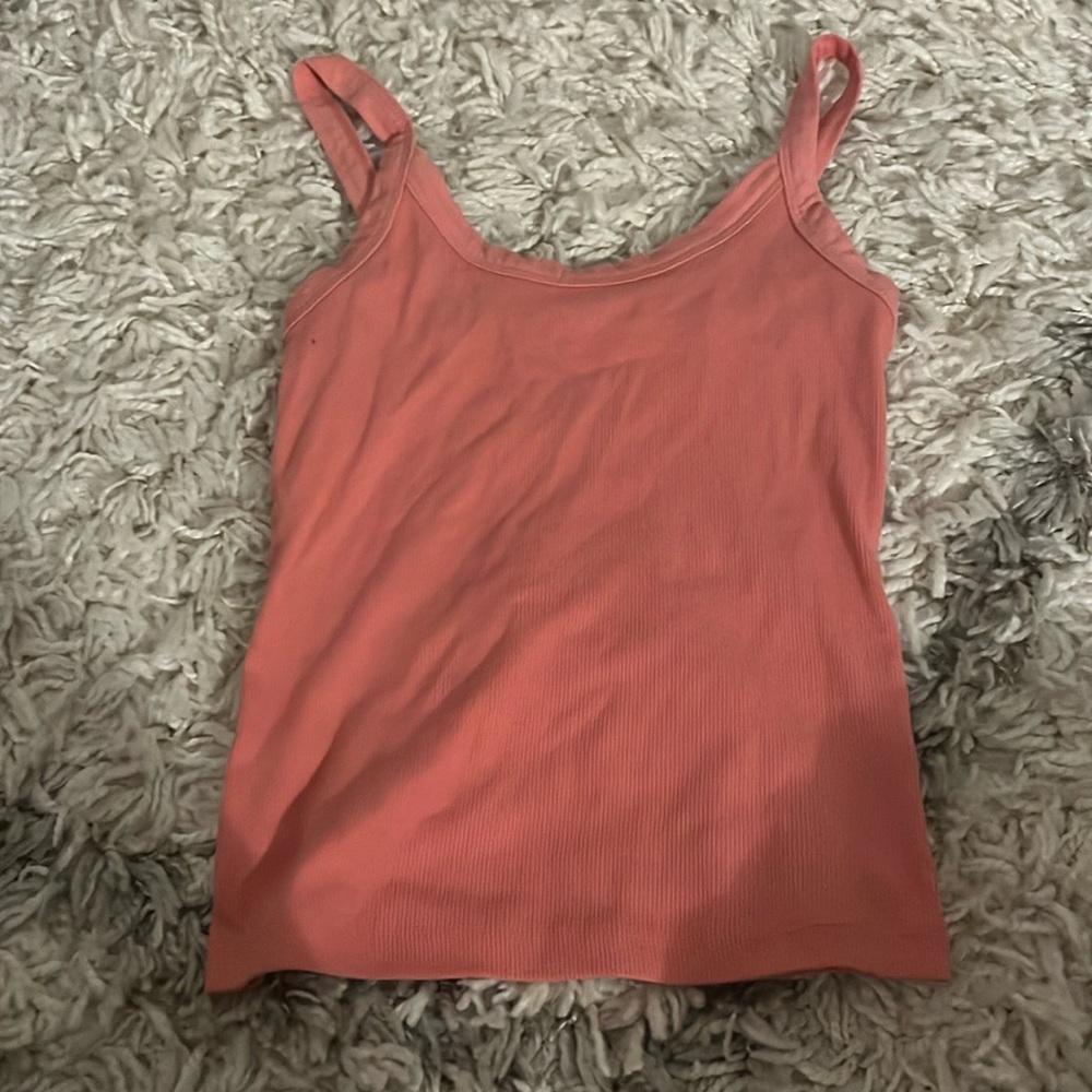 Pink tank top